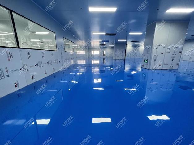 环氧地坪 vs 金刚砂地坪,工厂车间选择哪种更划算?